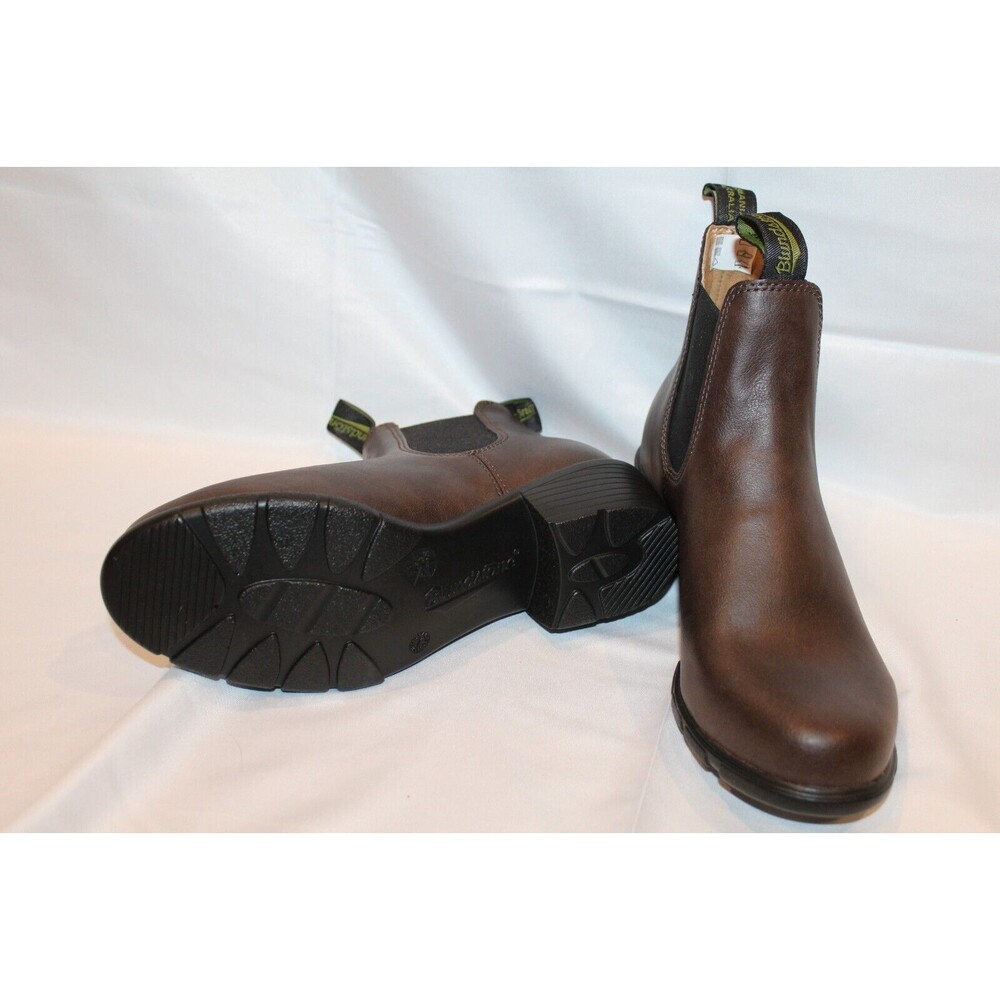 Blundstone 2232 Low Heel Short Chelsea Boots Women's Brown Vegan Leather NIB - Picture 7 of 7